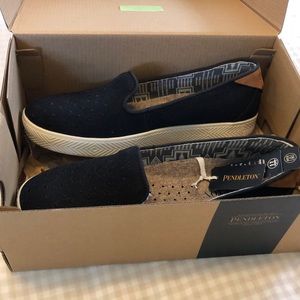 Pendleton slip-ons